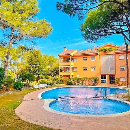 Precioso Apartamento En La Playa De Pals Con Piscina - Recinto Puig Sa Guilla Kültér fotó