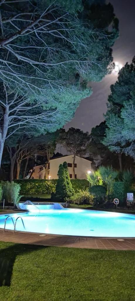 Precioso Apartamento En La Playa De Pals Con Piscina - Recinto Puig Sa Guilla Kültér fotó